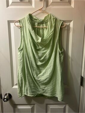 Cut-Loose Sleeveless Draped Cowl Neck Top - Light Green